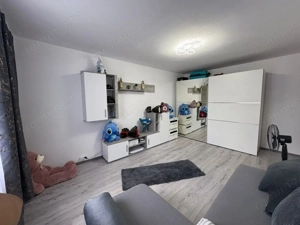 Vânzare apartament 2 camere et. 1 *mobilat-utilat* - Rovinari - zonă liniștită - imagine 4