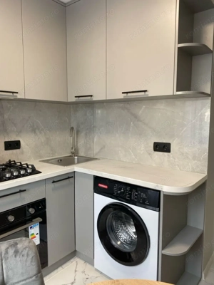 Apartament cu 2 camere de vanzare in zona Soarelui - imagine 3