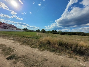 Vânzare teren intravilan cu PUZ, situat în Târgu-Jiu, localitatea Slobozia - imagine 4