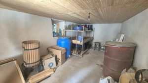 Vânzare casă tradițională situată în Bengești-Ciocadia, strada Linia Mare - imagine 9