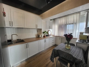 Vânzare apartament 2 camere - etaj 2 *modern mobilat și utilat* - zona 9 Mai