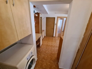 Vânzare apartament 2 camere, strada Corneliu Coposu - zona Pieței Centrale - imagine 5