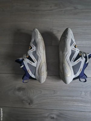 Adidas Los Angeles LAKERS 