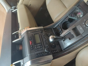 De vânzare An 2006 motor.2,7 