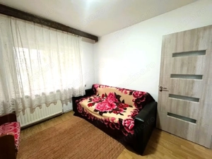 Apartament 3 camere etaj 1 decomandat - imagine 5 Apartament 3 camere etaj 1 decomandat - imagine 5