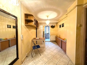 Apartament 3 camere etaj 1 decomandat - imagine 11 Apartament 3 camere etaj 1 decomandat - imagine 11