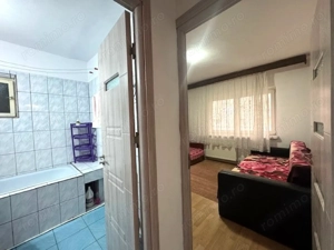 Apartament 3 camere etaj 1 decomandat - imagine 7 Apartament 3 camere etaj 1 decomandat - imagine 7