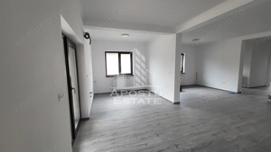 Duplex nou pe parter,vatra veche Sag