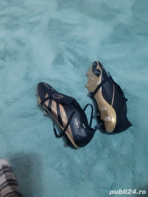 Pantofi sport, barbat, are crampoane, marca Predator