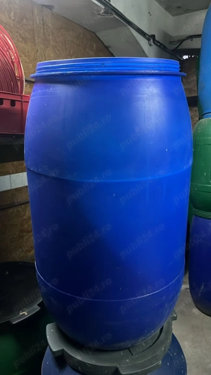 Vand butoi plastic 220 l