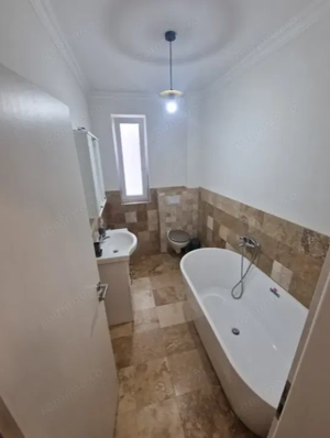 Apartament cu 2 camere    bloc nou, mobilat, cu terasă și parcare cu bariera  - imagine 5