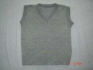 De vânzare tricotaje: pulovere, jersee, veste, rochii diferite modele și culori. - imagine 2