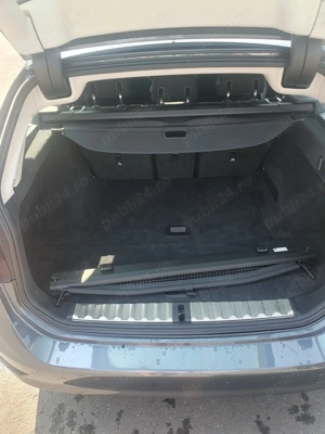 BMW 318D break, an 2  km REALI, carte Romania, autentificare efectuata - imagine 4 BMW 318D break, an 2  km REALI, carte Romania, autentificare efectuata - imagine 4