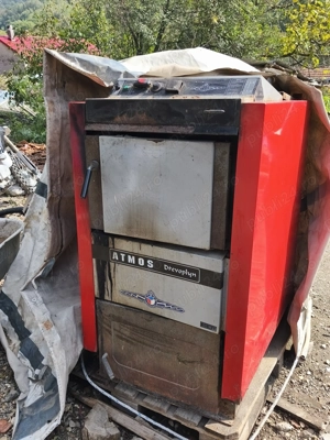 Centrala mare pe lemne 