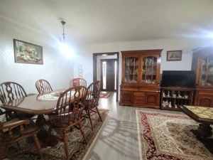 Duplex partial mobilat - zona excelenta - toate utilitatile - bucatarie inchisa - panouri solare - imagine 4