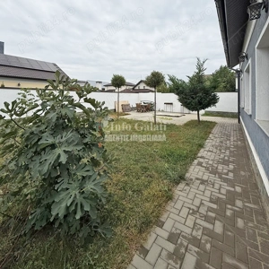 | Vila Parter + Mansarda | Teren 400 mp | Mobilata si Utilata | Arcasilor | - imagine 14