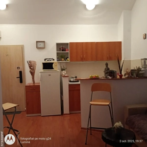 Vand apartament 2 camere - imagine 3