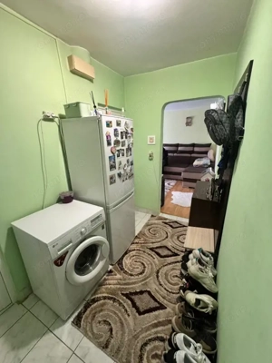 URGENT! Apartament modern utilat mobilat ,gata de mutat - imagine 9