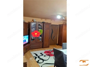Apartament 3 camere zona Dacia etaj 2 cu centrala