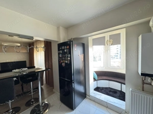 Garsoniera de vanzare- pozitie excelenta -open space-centrala proprie-mobilata - imagine 6