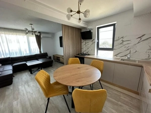 Vânzare apartament 2 camere *bloc nou* în Tg. Jiu - zona Coloana Infinitului