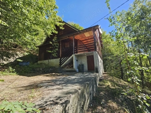 Cabană de vânzare   Lepșa, jud. Vrancea - Cheile Tișiței - imagine 2