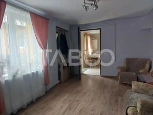 Apartament la casa 97 mpu 5 camere 2 bucatarii 3 bai gradina Cisnadie - imagine 4