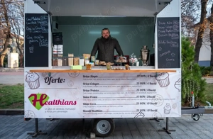 Vând rulotă comercială