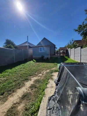 Casa de vânzare  - imagine 2