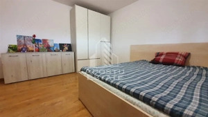 Apartament cu 4 camere Semidecomandat in zona Buziasului