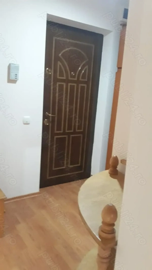Vand apartament cu o camera, curat, confortabil, zona buna - Piatra neamt