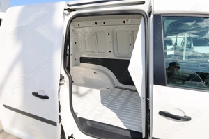 Volkswagen Caddy L1H1 2.0 75 CP - imagine 12