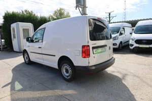 Volkswagen Caddy L1H1 2.0 75 CP - imagine 4
