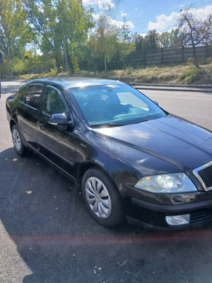 Proprietar Octavia diesel model ediție 100 euro 4 - imagine 3