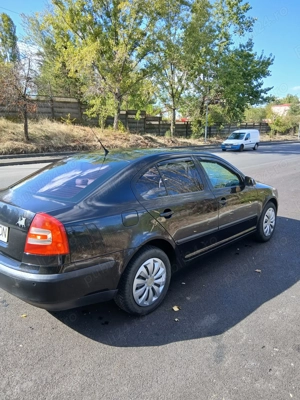Proprietar Octavia diesel model ediție 100 euro 4 - imagine 4