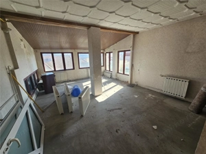 Resita, Apartament la vila, Calea Timisoarei - imagine 2