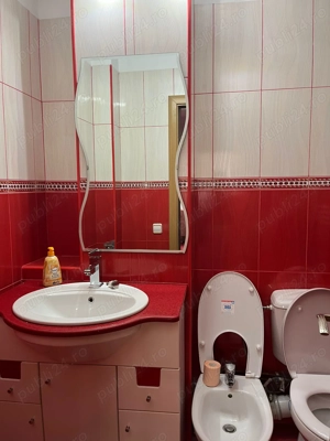 Închiriez apartament zona SIF - imagine 7