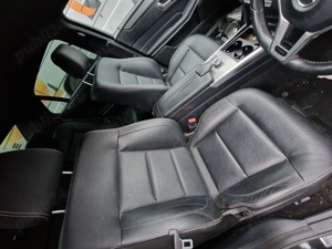 Vindem la pachet mercedes E class an fabricație 2014 si C class - imagine 5