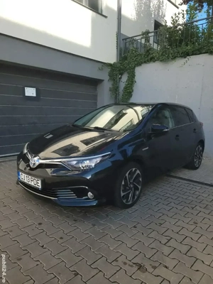 Toyota Auris Hybrid