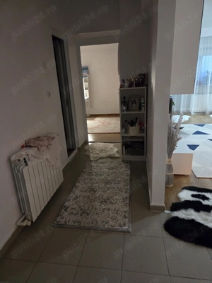 Apartament cu trei camere 