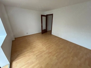 Apartament 1 camera - Soarelui - Etaj 1 - Centrala Proprie - imagine 2