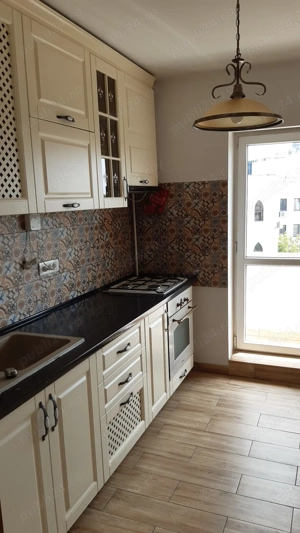 Apartament 3 camere, renovat, mobilat, 81.7 mp, Piata Unirii, 2 bai, 2 balcoane - imagine 2