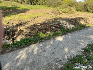 Vând teren intravilan