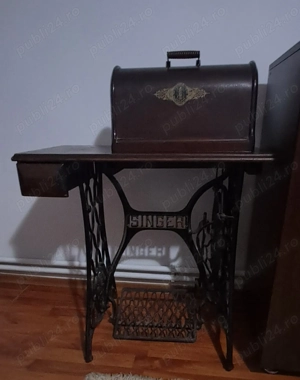 Masina de cusut SINGER