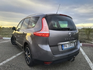 Renault grand scenic bose 