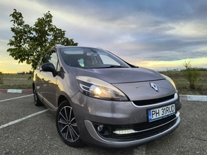 Renault grand scenic bose  - imagine 4