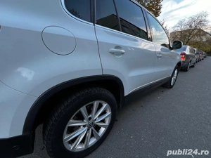Volkswagen Tiguan 4x4, cutie automata 2.0TDI 4Motion DSG Sport&Style - imagine 9