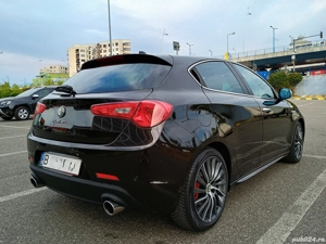Alfa Romeo Giulietta 235cp Quadrifoglio, an 2010, 223373km  - imagine 2