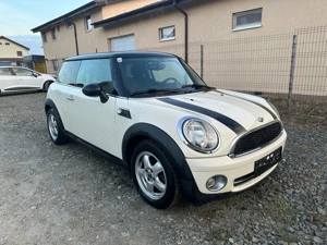 Vând Mini Cooper 1.6