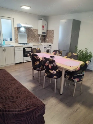 2 camere decomandat cu centrala termica proprie - imagine 2